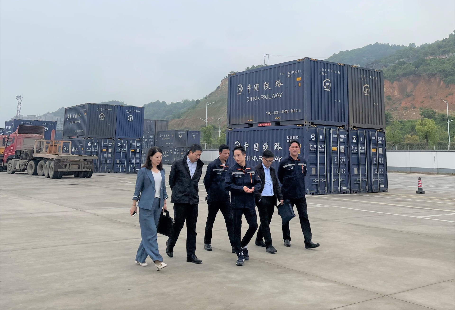 1682241236273195.jpg 1682241236273195.jpg